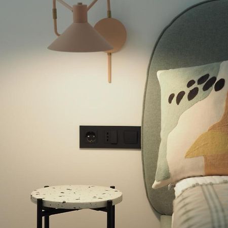 ילסה Mi Sestre - Studio Apartment Hvar Vrisnik מראה חיצוני תמונה